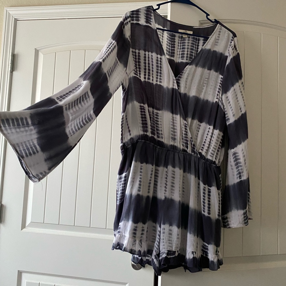 Long sleeve romper